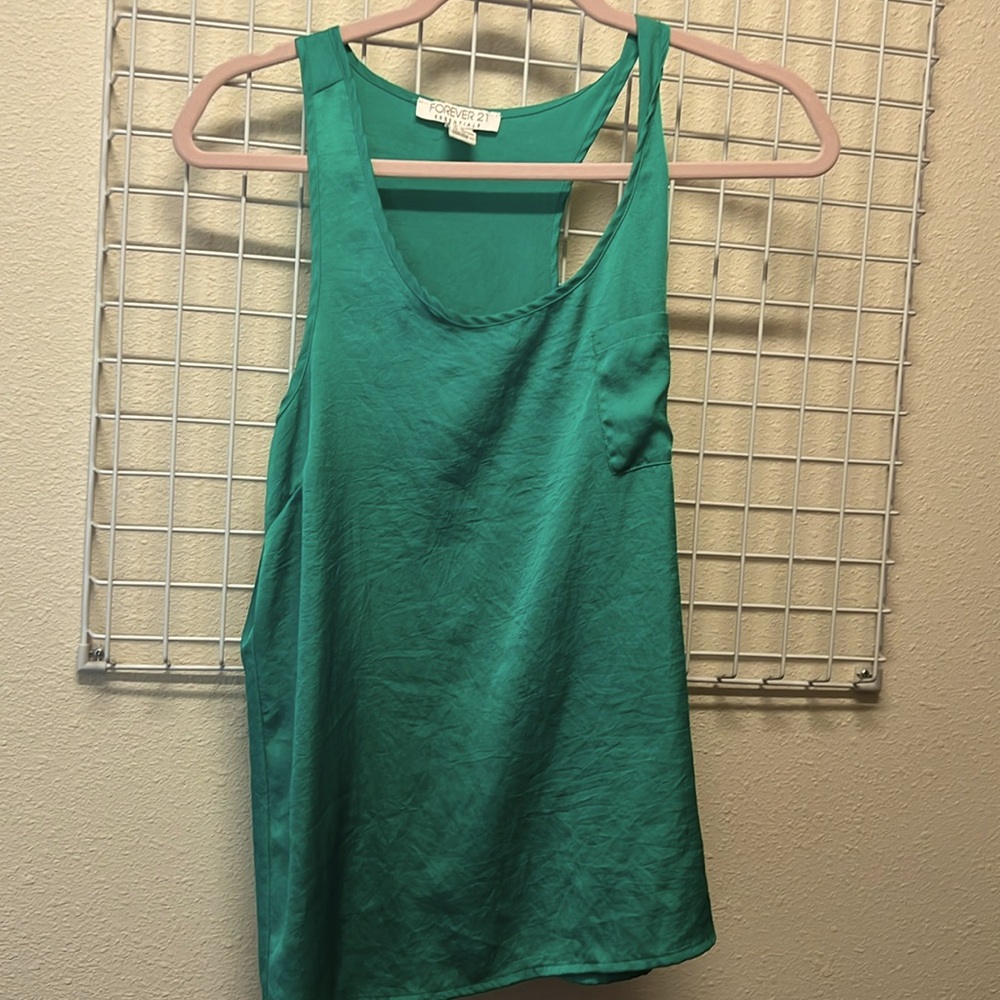 Forever 21 green tank. 100% polyester.